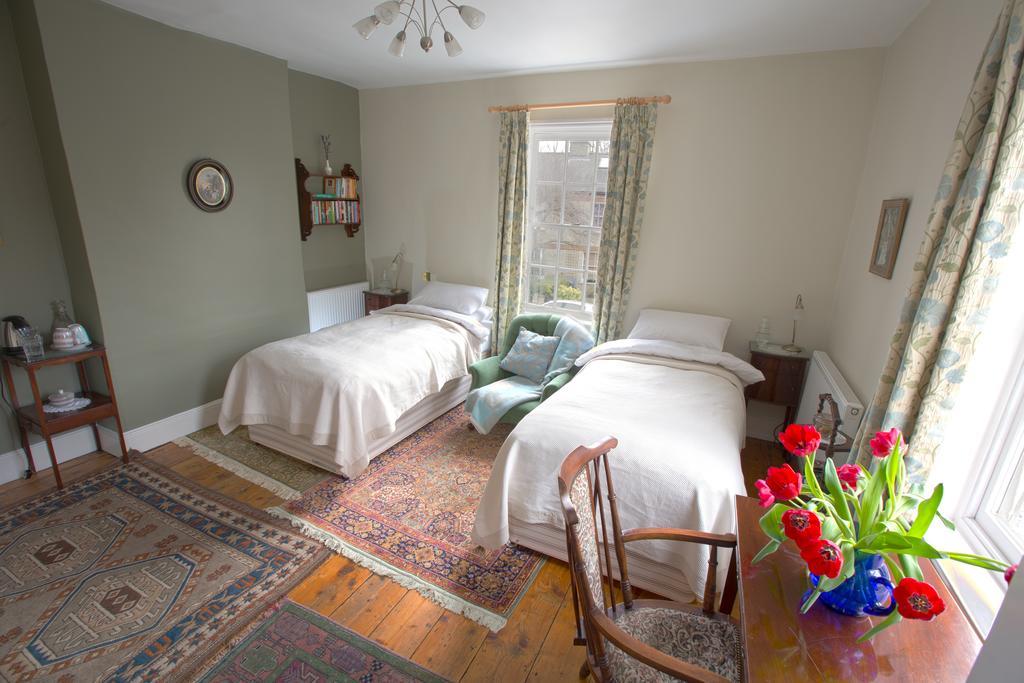 5 Chapel Street Bed And Breakfast Кембридж Экстерьер фото
